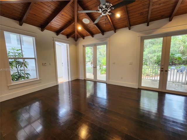 6065 SW 133rd St, Pinecrest, FL 33156