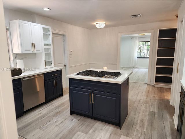 6065 SW 133rd St, Pinecrest, FL 33156