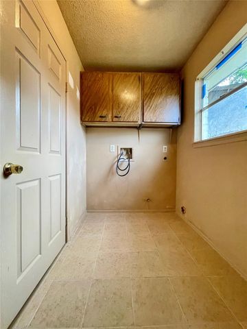 5418 Dove Forest Lane, Humble, TX 77346