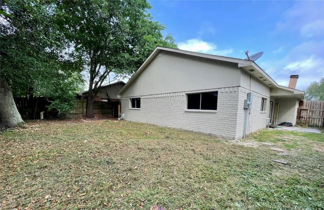 5418 Dove Forest Lane, Humble, TX 77346
