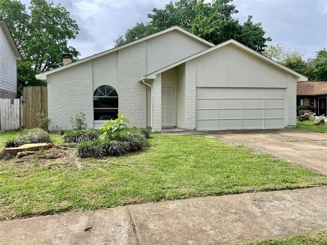 5418 Dove Forest Lane, Humble, TX 77346