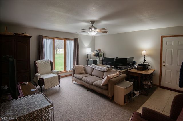 9332 Howland Springs Road SE, Warren, OH 44484