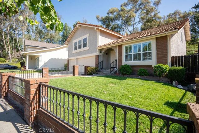 20892 Avenida Amapola, Lake Forest, CA 92630