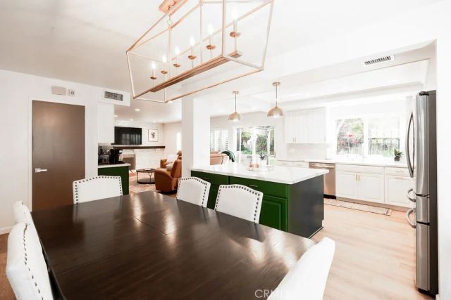 20892 Avenida Amapola, Lake Forest, CA 92630