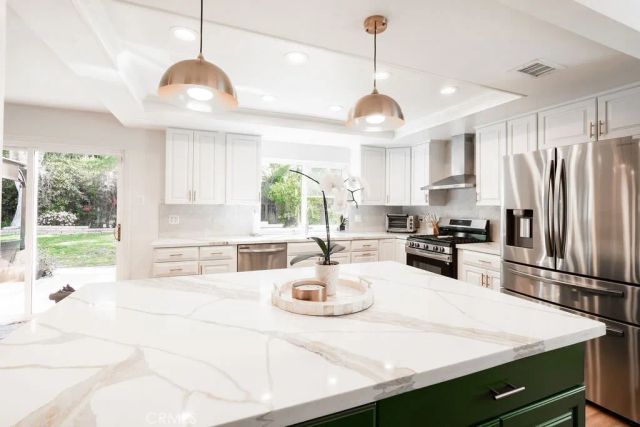 20892 Avenida Amapola, Lake Forest, CA 92630