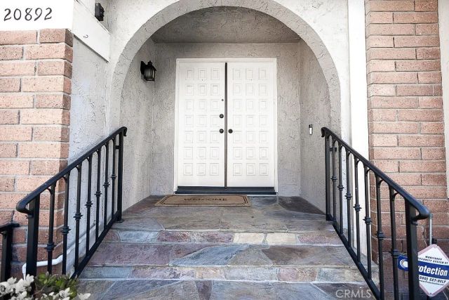 20892 Avenida Amapola, Lake Forest, CA 92630