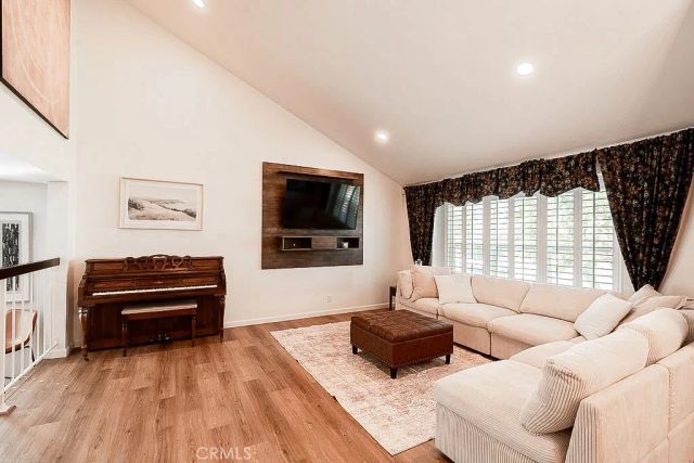 20892 Avenida Amapola, Lake Forest, CA 92630