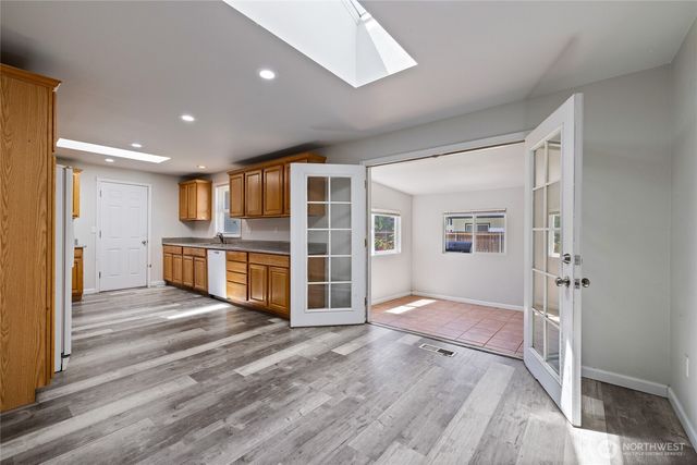 17916 40th Avenue E, Tacoma, WA 98446