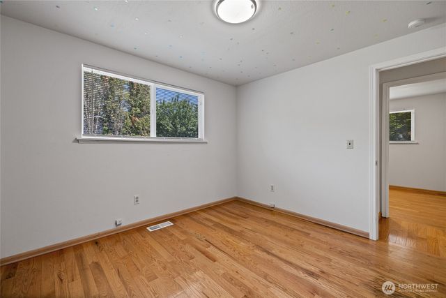 17916 40th Avenue E, Tacoma, WA 98446