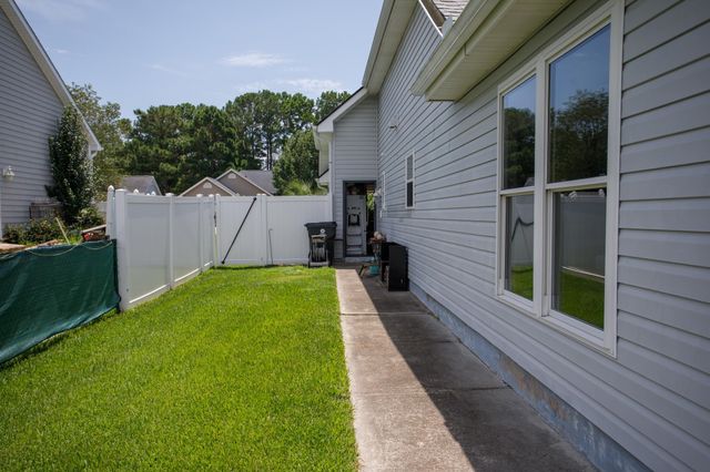 311 Pilothouse Dr., Myrtle Beach, SC 29577