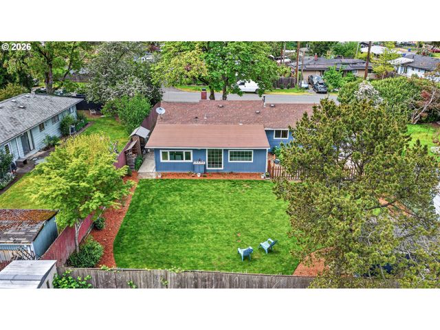 7812 Se CRYSTAL SPRINGS Blvd, Portland, OR 97206
