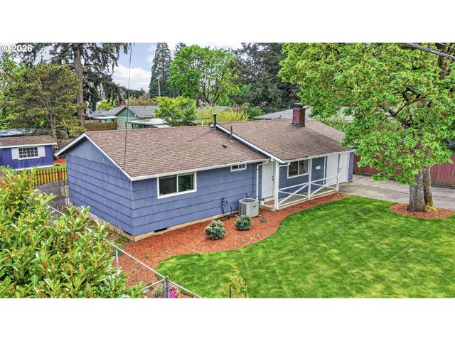 7812 Se CRYSTAL SPRINGS Blvd, Portland, OR 97206
