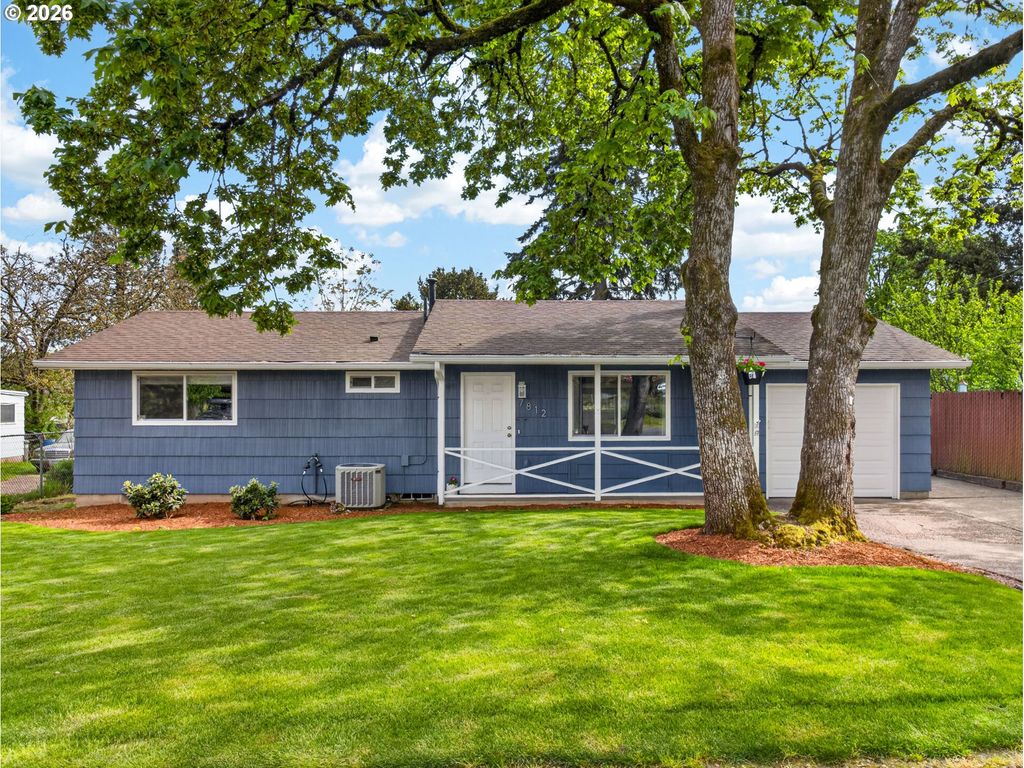 7812 Se CRYSTAL SPRINGS Blvd, Portland, OR 97206
