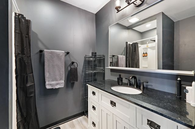 402 SE Castle Court, Port St. Lucie, Port St Lucie, FL 34952