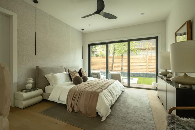 1003 Juanita ST, Austin, TX 78704