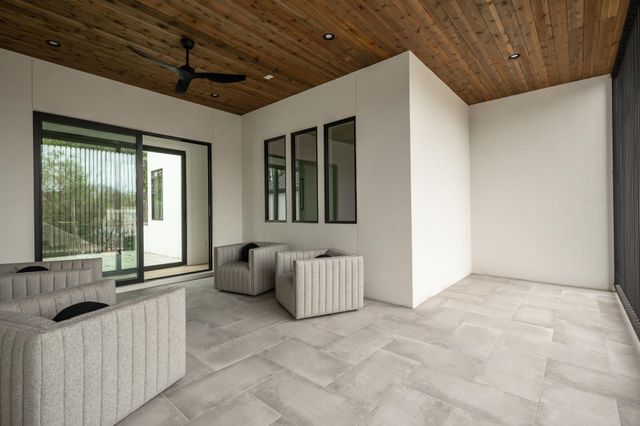 1003 Juanita ST, Austin, TX 78704