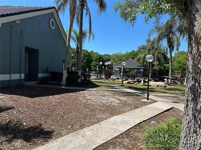 5761 GATLIN AVENUE 526, Orlando, FL 32822