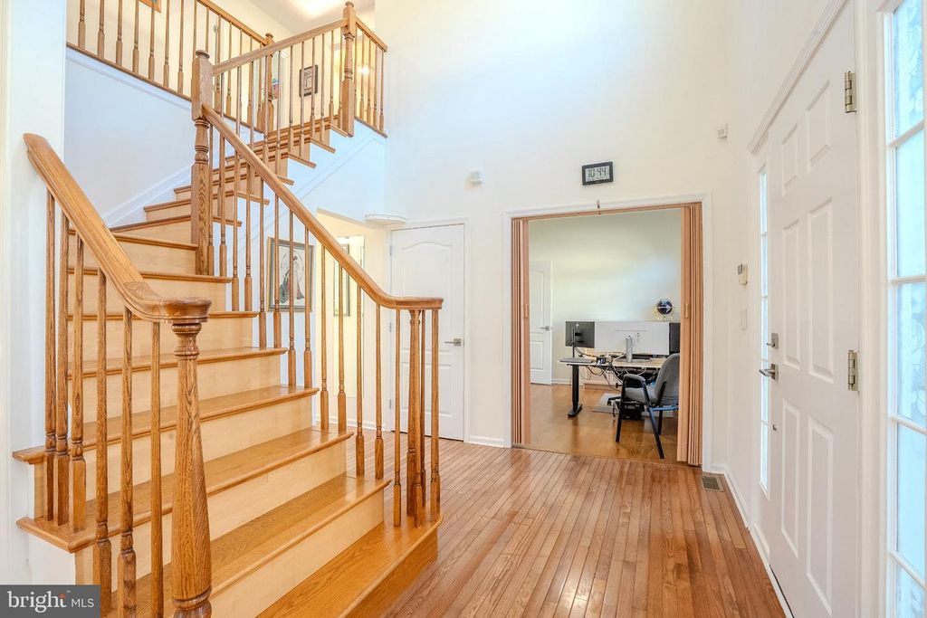 50 KELLY WAY, MONMOUTH JUNCTION, NJ 08852 — photo 5