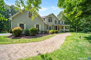 282 Laurelwood Lane, Southbury, CT 06488