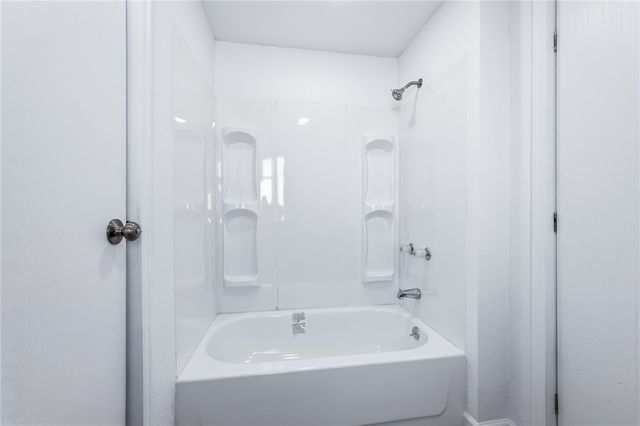 1740 Bluebonnet Boulevard, Bullhead City, AZ 86442