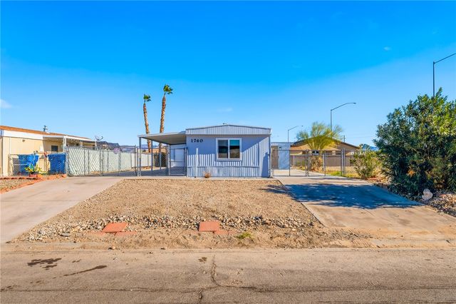 1740 Bluebonnet Boulevard, Bullhead City, AZ 86442