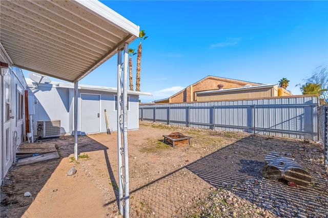 1740 Bluebonnet Boulevard, Bullhead City, AZ 86442
