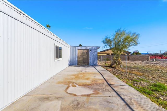 1740 Bluebonnet Boulevard, Bullhead City, AZ 86442