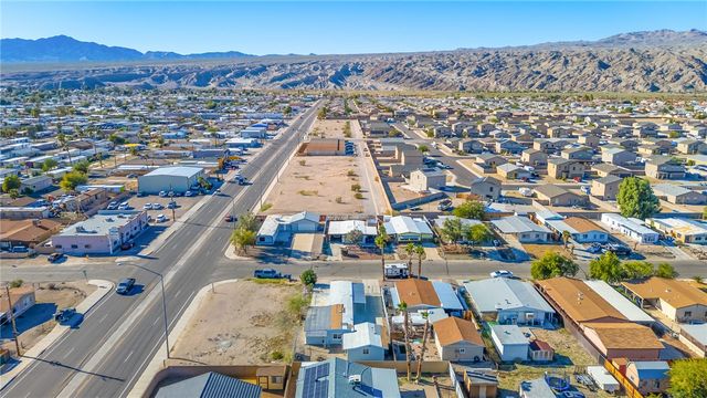 1740 Bluebonnet Boulevard, Bullhead City, AZ 86442