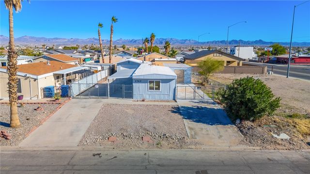 1740 Bluebonnet Boulevard, Bullhead City, AZ 86442