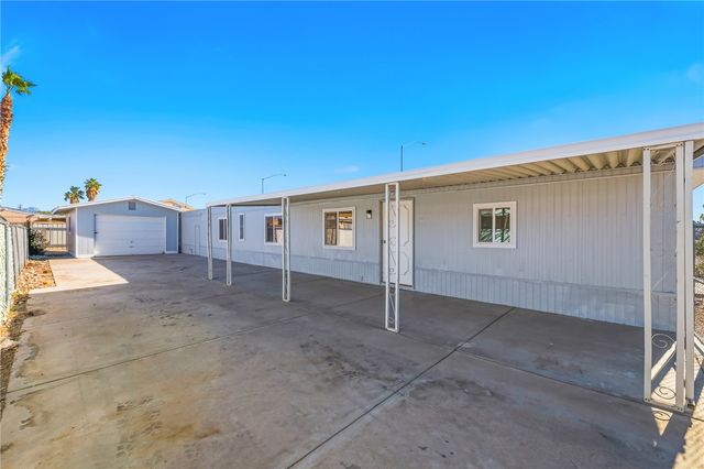 1740 Bluebonnet Boulevard, Bullhead City, AZ 86442