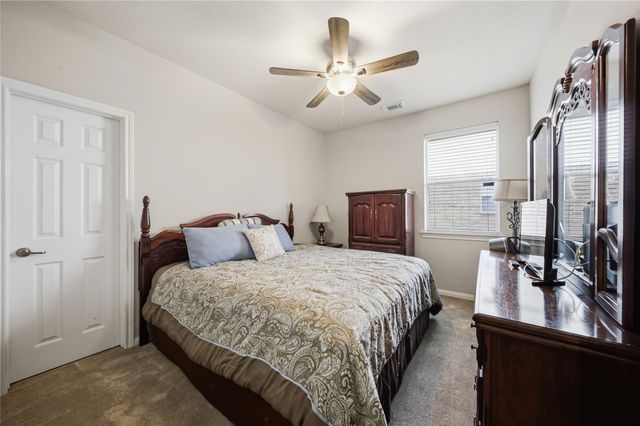 8635 Sunny Gallop Drive, Tomball, TX 77375
