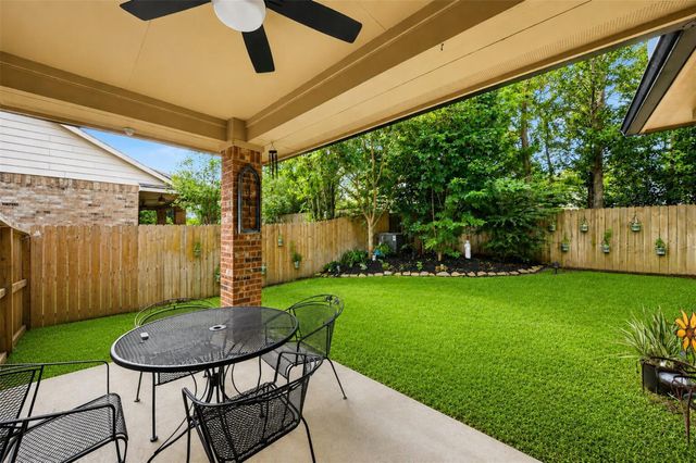 8635 Sunny Gallop Drive, Tomball, TX 77375