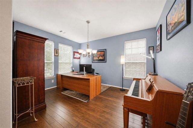 8635 Sunny Gallop Drive, Tomball, TX 77375