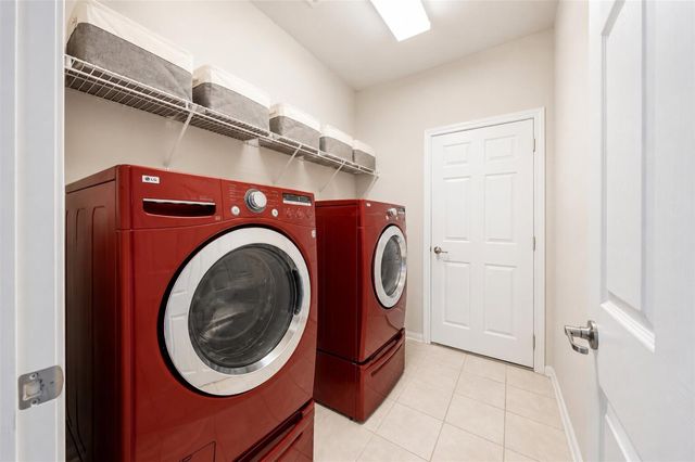8635 Sunny Gallop Drive, Tomball, TX 77375