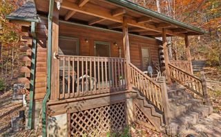 65 Charleston Harbor Drive, Saluda, NC 28773