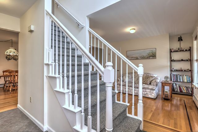 67 Nicole Drive, Naugatuck, CT 06770