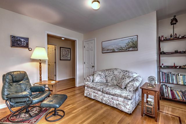 67 Nicole Drive, Naugatuck, CT 06770