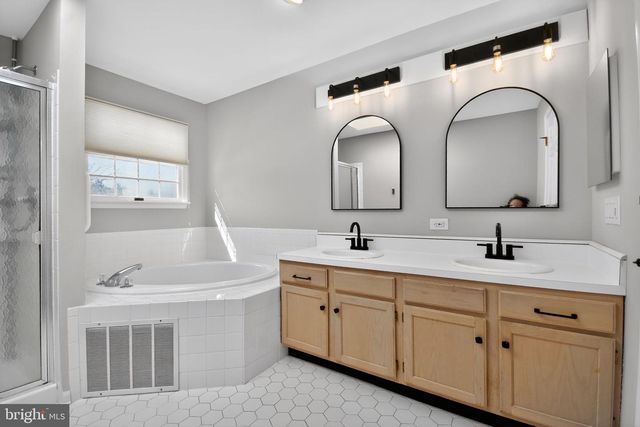 74 CASTLETON RD, Princeton, NJ 08540