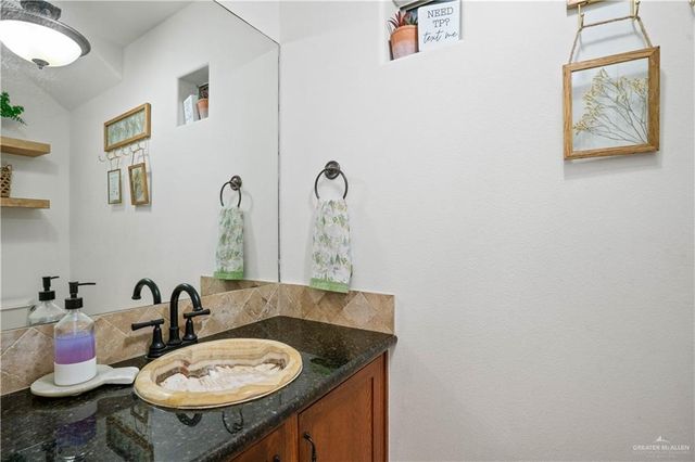 306 Driftwood Avenue, Mission, TX 78572