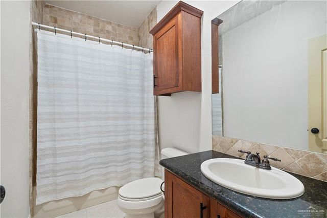306 Driftwood Avenue, Mission, TX 78572