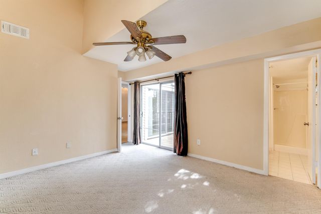 9809 Richmond Avenue H13, Houston, TX 77042