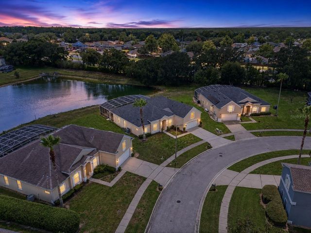 458 BLOOMINGDALE DRIVE, Davenport, FL 33837
