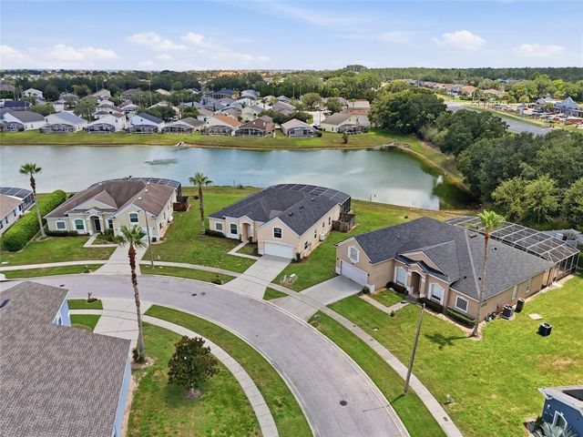458 BLOOMINGDALE DRIVE, Davenport, FL 33837