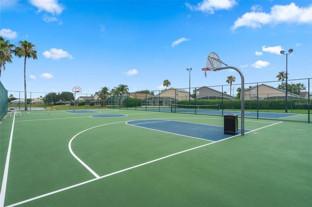 458 BLOOMINGDALE DRIVE, Davenport, FL 33837