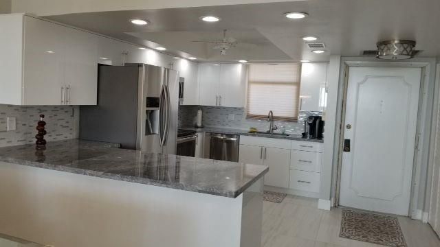 3100 NE 49th Street 702, Fort Lauderdale, FL 33308