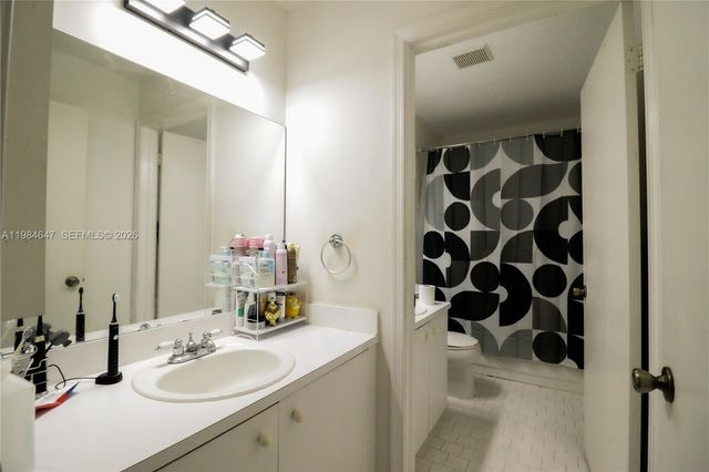 14615 SW 142nd Place Circle, Miami, FL 33186