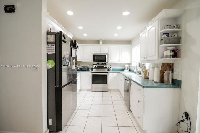 14615 SW 142nd Place Circle, Miami, FL 33186