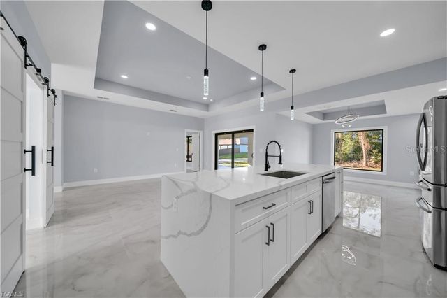 4028 26TH STREET SW, Lehigh Acres, FL 33976