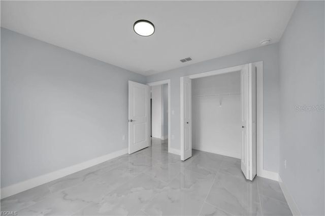 4028 26TH STREET SW, Lehigh Acres, FL 33976