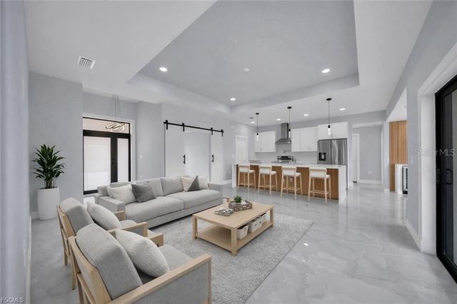 4028 26TH STREET SW, Lehigh Acres, FL 33976